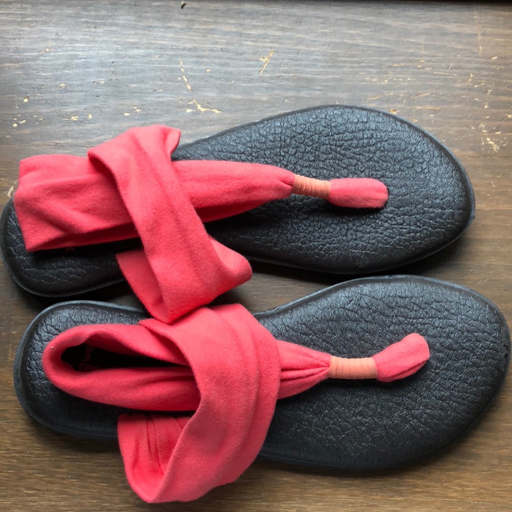 Coral Yoga Bottom Sanuk Sandals